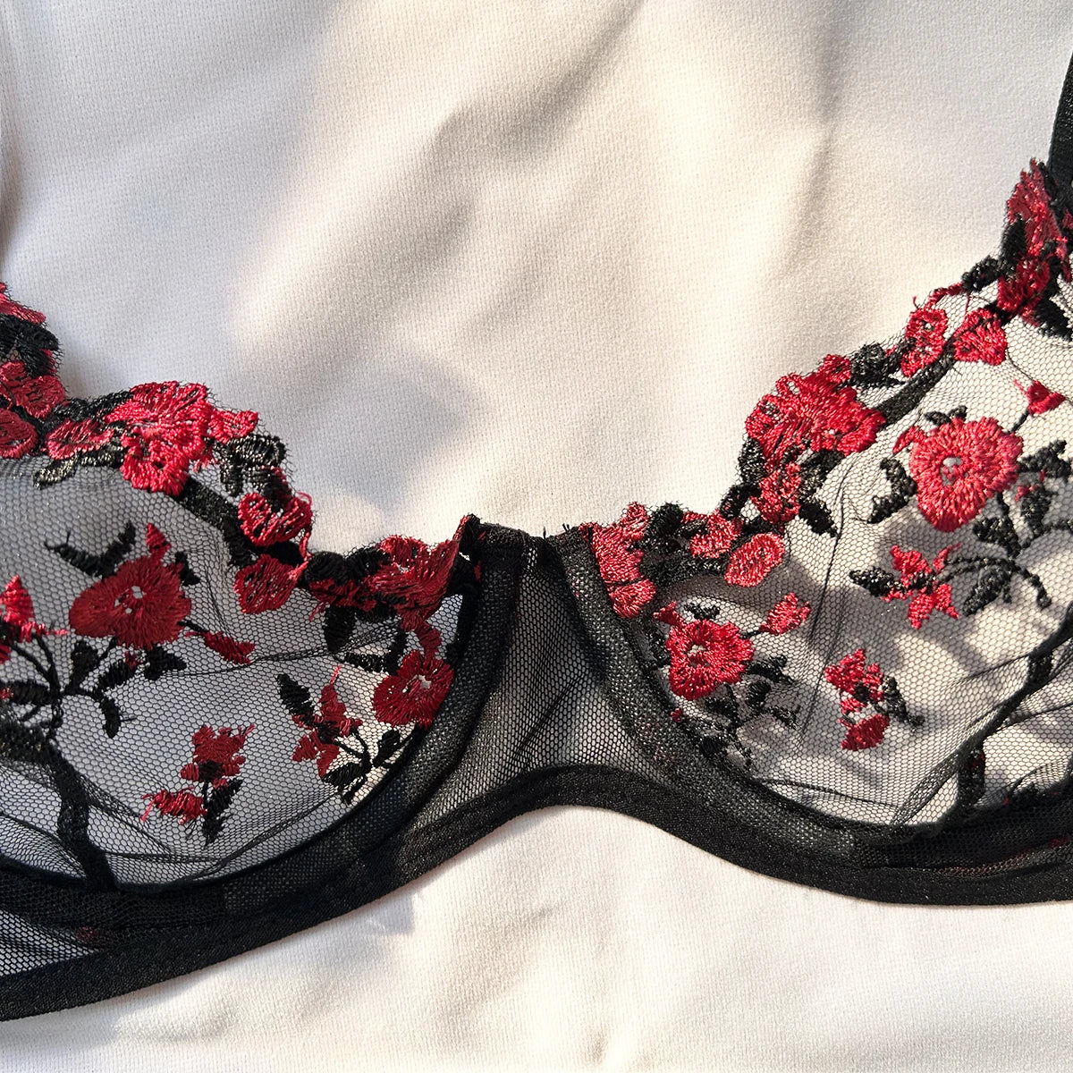 Sexy Exotic Embroidered Print Brassiere Push Up Thin Lingerie Set Sexy Exotic Embroidered Print Brassiere Push Up Thin Lingerie Set